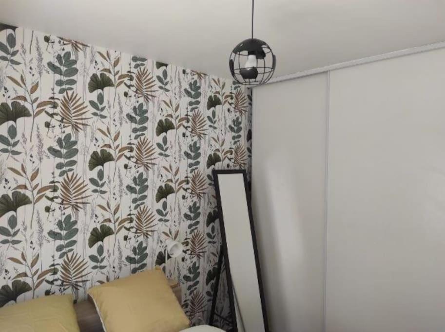 Appartement Fadil à Valenciennes Extérieur photo