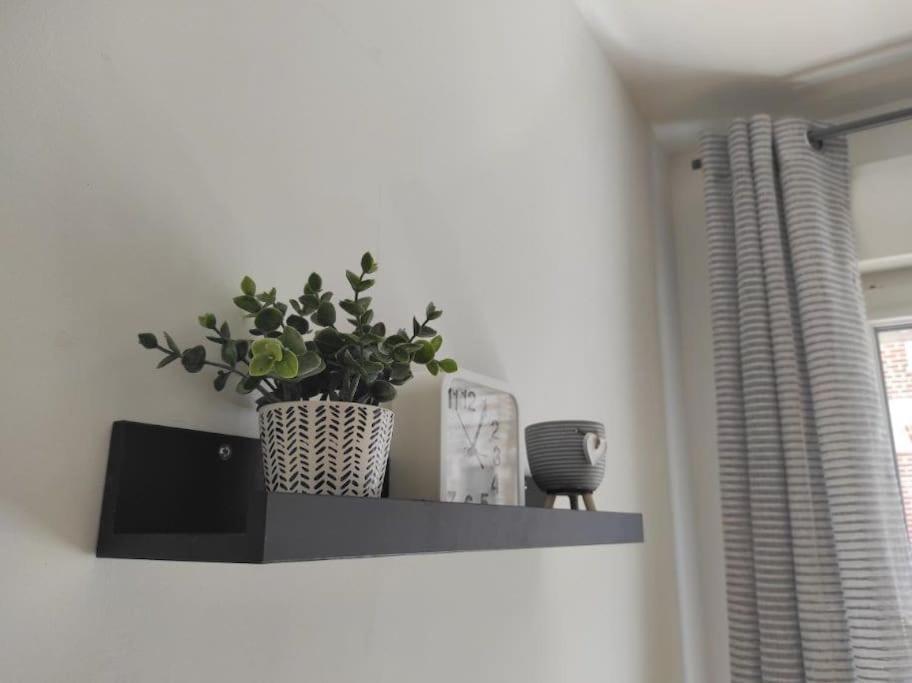 Appartement Fadil à Valenciennes Extérieur photo